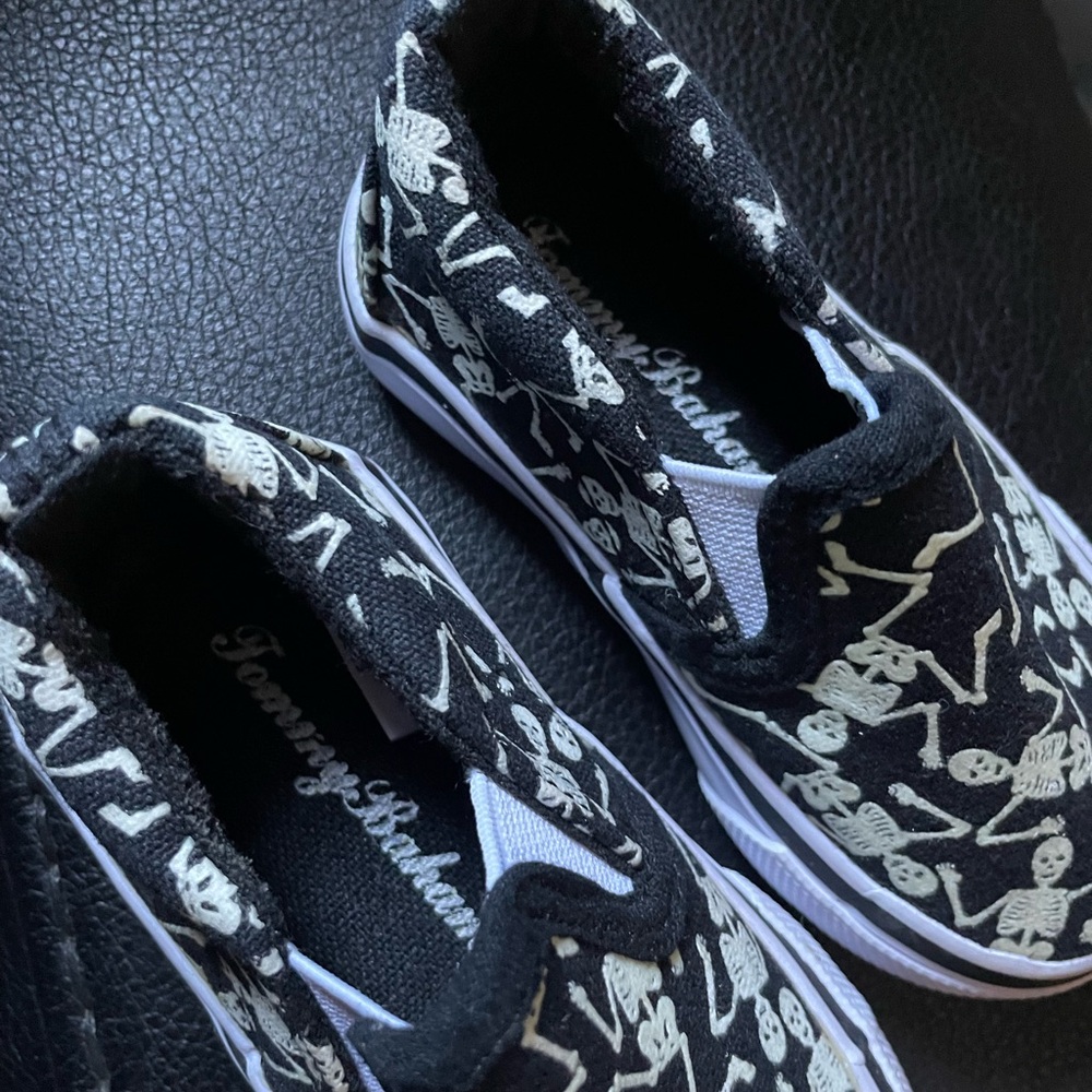 Kids Skeleton Print Slip-On Shoes - Black - Picture 3 of 5